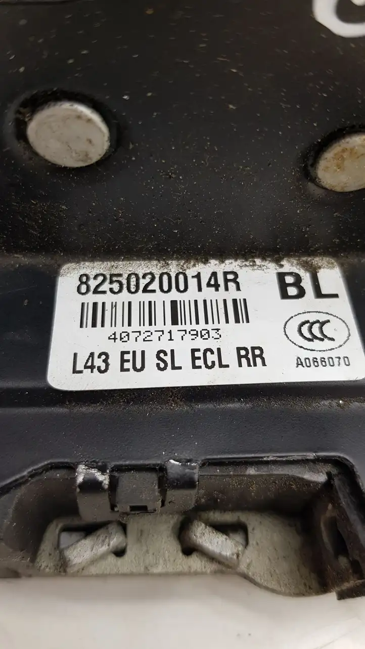 Renault Latitude (L70) (2010 - 2014) 825020014R Замок задней двери — фото 5