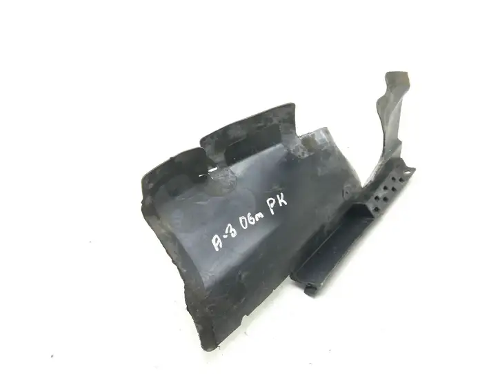 Audi A3/S3 8P (2004 - 2008) 8P4121283C Дефлектор воздуха — фото 1
