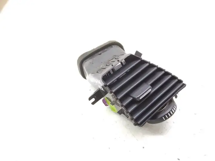 Renault Latitude (L70) (2010 - 2014) Боковой воздушный дефлектор — фото 3