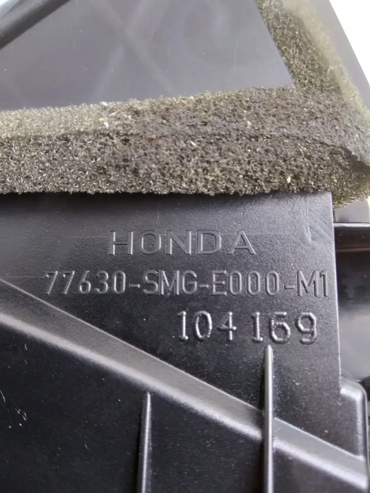 Honda Civic (2006 - 2011) 77630SMGE000M1 Боковой воздушный дефлектор — фото 4