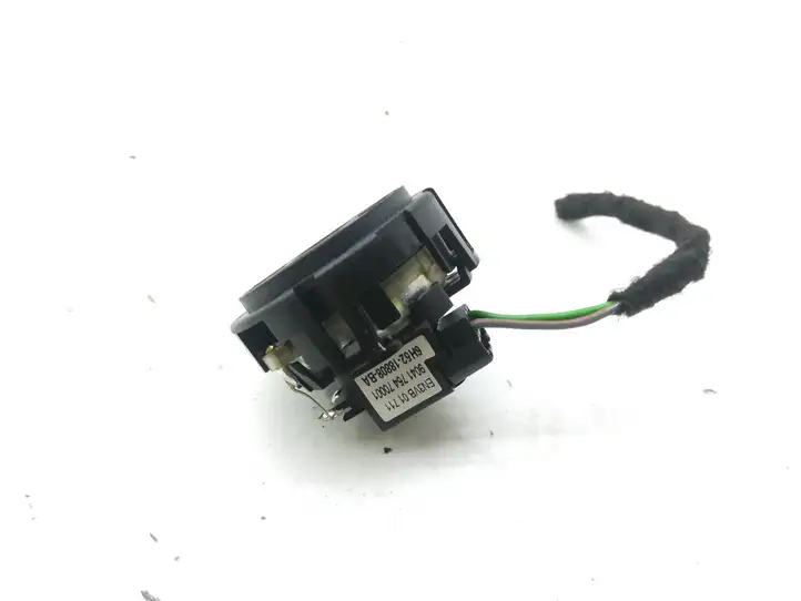 Land Rover Freelander 2 - LR2 (2006 - 2010) 6H5218808BA Твитер задних дверей — фото 3