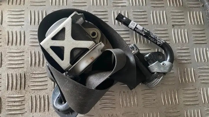 BMW X5 E70 (2006 - 2013) 305537999001AB Передний ремень безопасности — фото 3