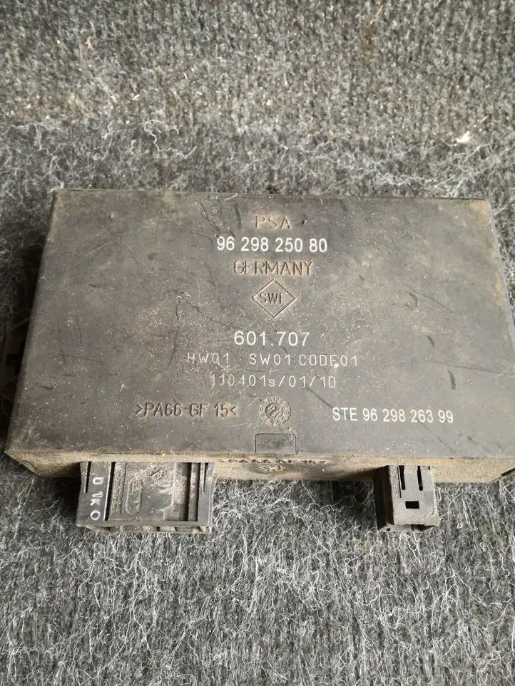 Peugeot 607 (2000 - 2004) 9629825080 Блок управления парктрониками — фото 1
