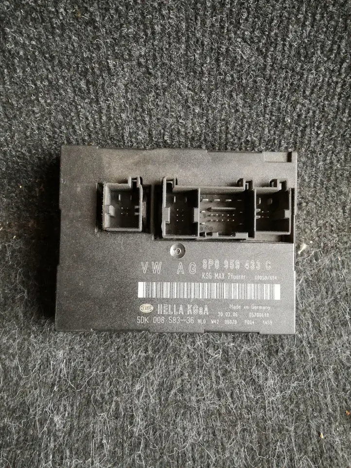 Audi A3/S3 8P (2003 - 2005) 8P0959433C Модуль комфорта — фото 1