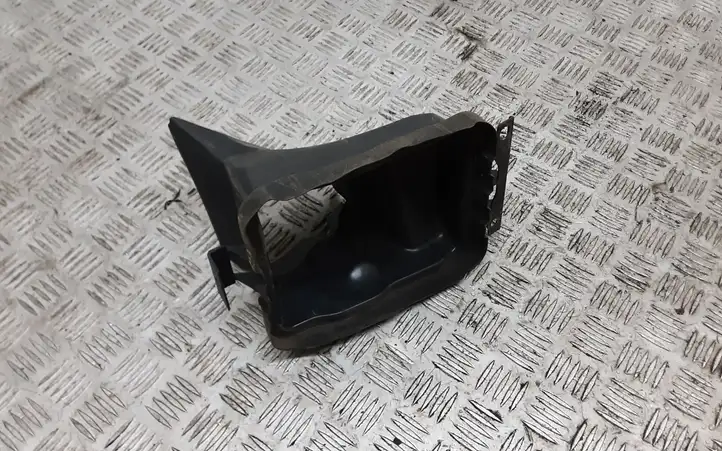 BMW 4 F32 F33 (2013 - 2017) 7432632 Дефлектор воздуха — фото 3
