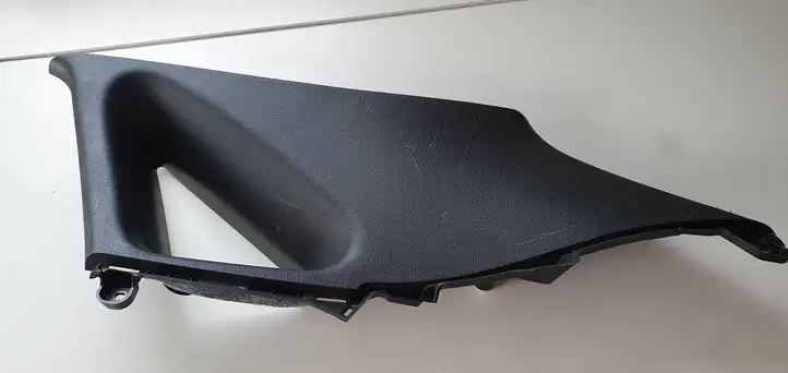 Hyundai i30 (2012 - 2015) Обшивка стойки у окна — фото 1