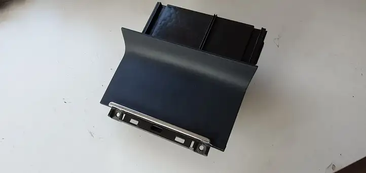 Skoda Superb B6 (3T) (2008 - 2015) Пепельница — фото 1
