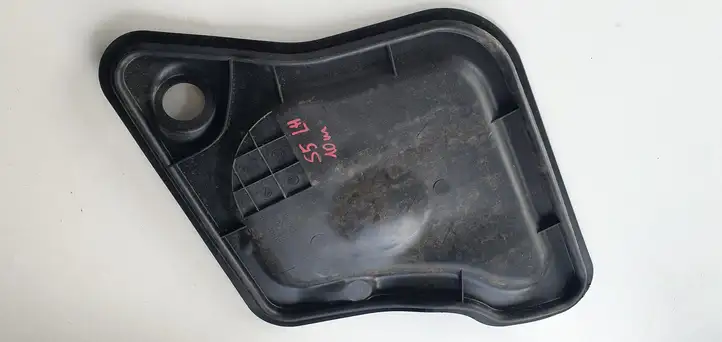 Audi S5 8T (2007 - 2011) Прочая отделка передней двери — фото 3