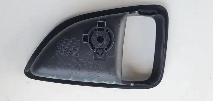 Hyundai ix35 (2009 - 2013) Прочая отделка передней двери — фото 2