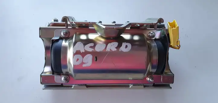 Honda Accord (2008 - 2016) Подушка безопасности пассажира — фото 3