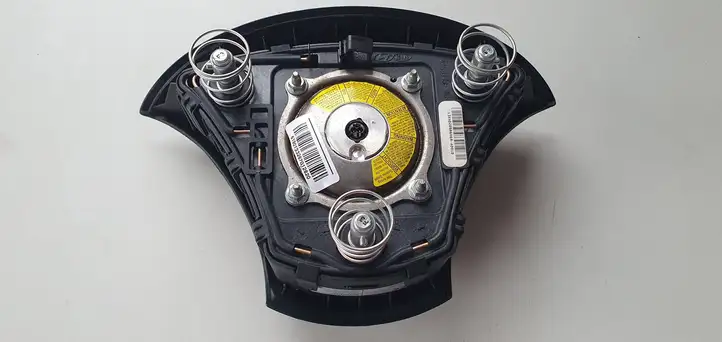 Hyundai i30 (2012 - 2015) Подушка безопасности руля — фото 5