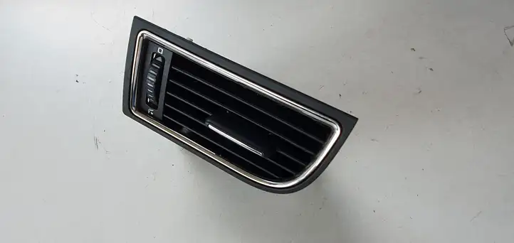 Skoda Superb B6 (3T) (2008 - 2015) Боковой воздушный дефлектор — фото 1