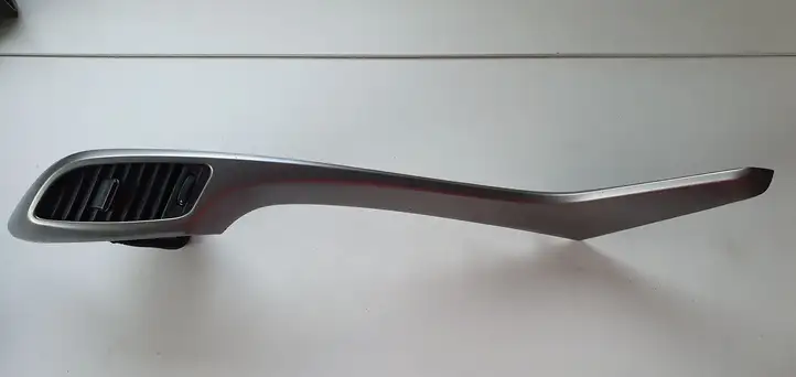 Hyundai i30 (2012 - 2015) Боковой воздушный дефлектор — фото 3