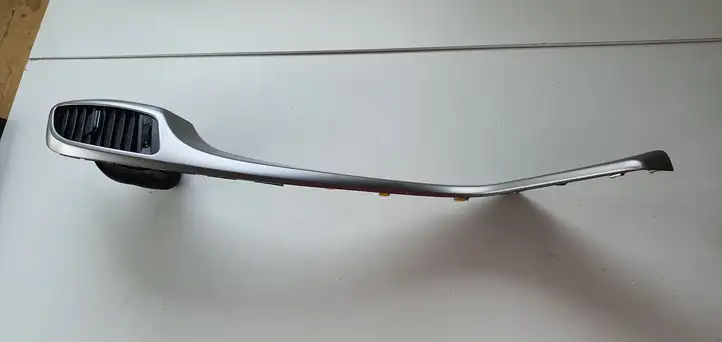 Hyundai i30 (2012 - 2015) Боковой воздушный дефлектор — фото 1