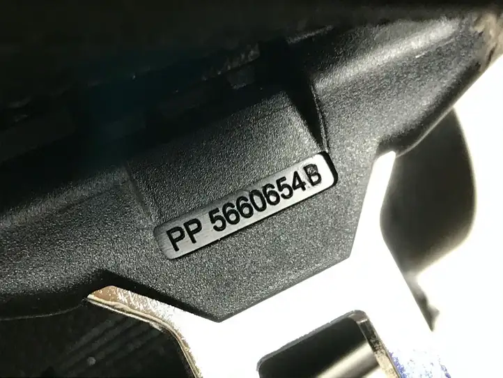 Ford Mustang VI (2015 - ) JR3BC699D72AD3ZHE Задний ремень безопасности — фото 5