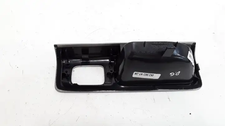 Volvo V50 (2004 - 2008) 8663819 Накладка кнопки стеклоподъемника — фото 2