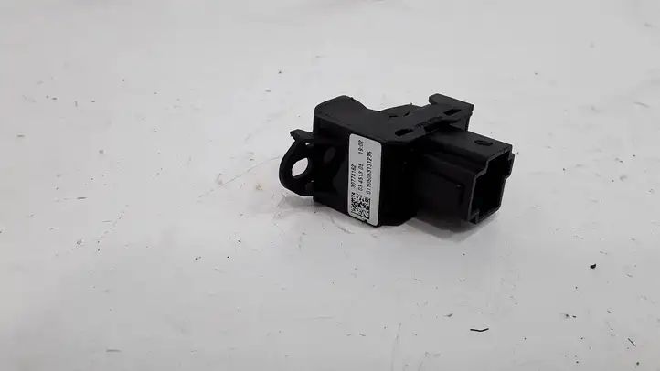 Volvo V50 (2004 - 2008) 30774162 Кнопка стеклоподъемников — фото 2
