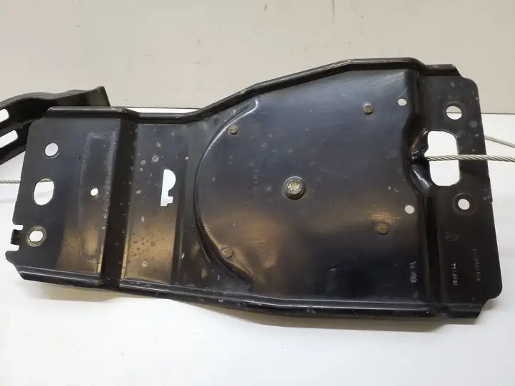 Dodge Grand Caravan (2007 - 2020) 05109667AB Кронштейн запасного колеса — фото 4