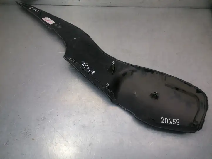 Jaguar X-Type (2001 - 2008)  1X43F131K18A Боковая отделка (передняя)