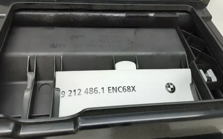 BMW 3 E90 E91 (2005 - 2012) 7120408 Бардачок в сборе — фото 4