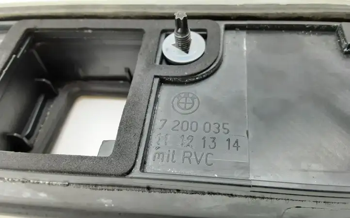 BMW 7 F01 (2008 - 2016) 7200035 Подсветка номера — фото 3