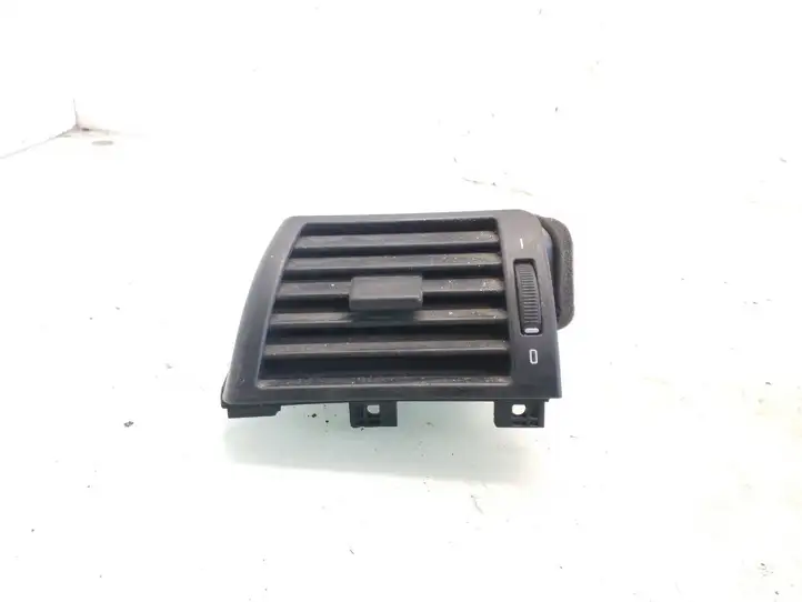 BMW 3 E46 (1998 - 2005) 64228361897 Боковой воздушный дефлектор — фото 1