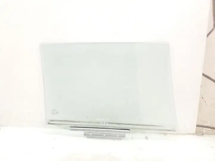 Toyota Avensis T250 (2003 - 2006) 43R00048 Стекло задней двери — фото 1