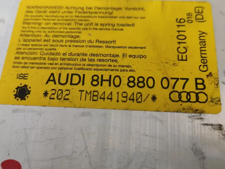 Audi A4 S4 B6 8E 8H (2000 - 2006) 8H0880077B Система защиты от опрокидывания — фото 4