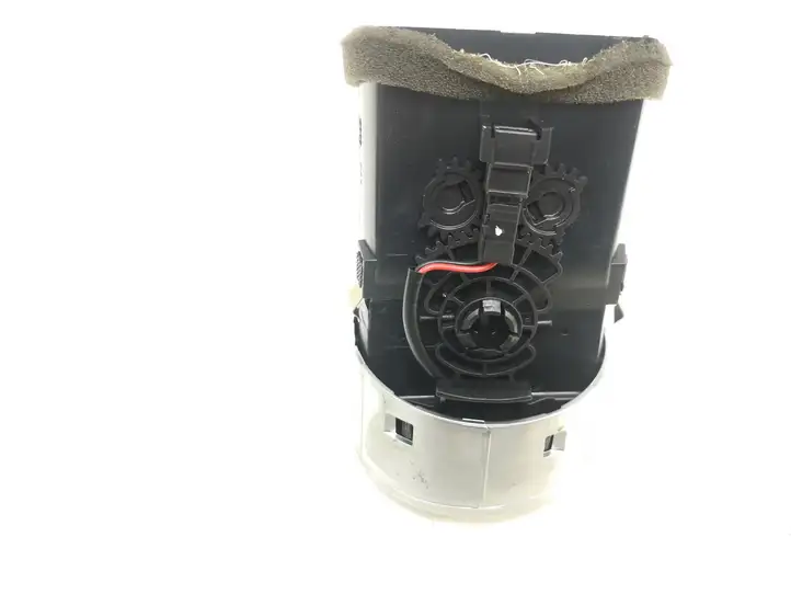 Audi A4 S4 B6 8E 8H (2000 - 2006) 8H0820902D Боковой воздушный дефлектор — фото 4