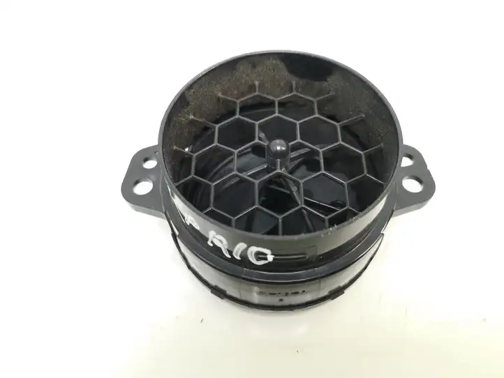 Toyota RAV 4 (XA20) (2000 - 2005) 5565042030 Боковой воздушный дефлектор — фото 3