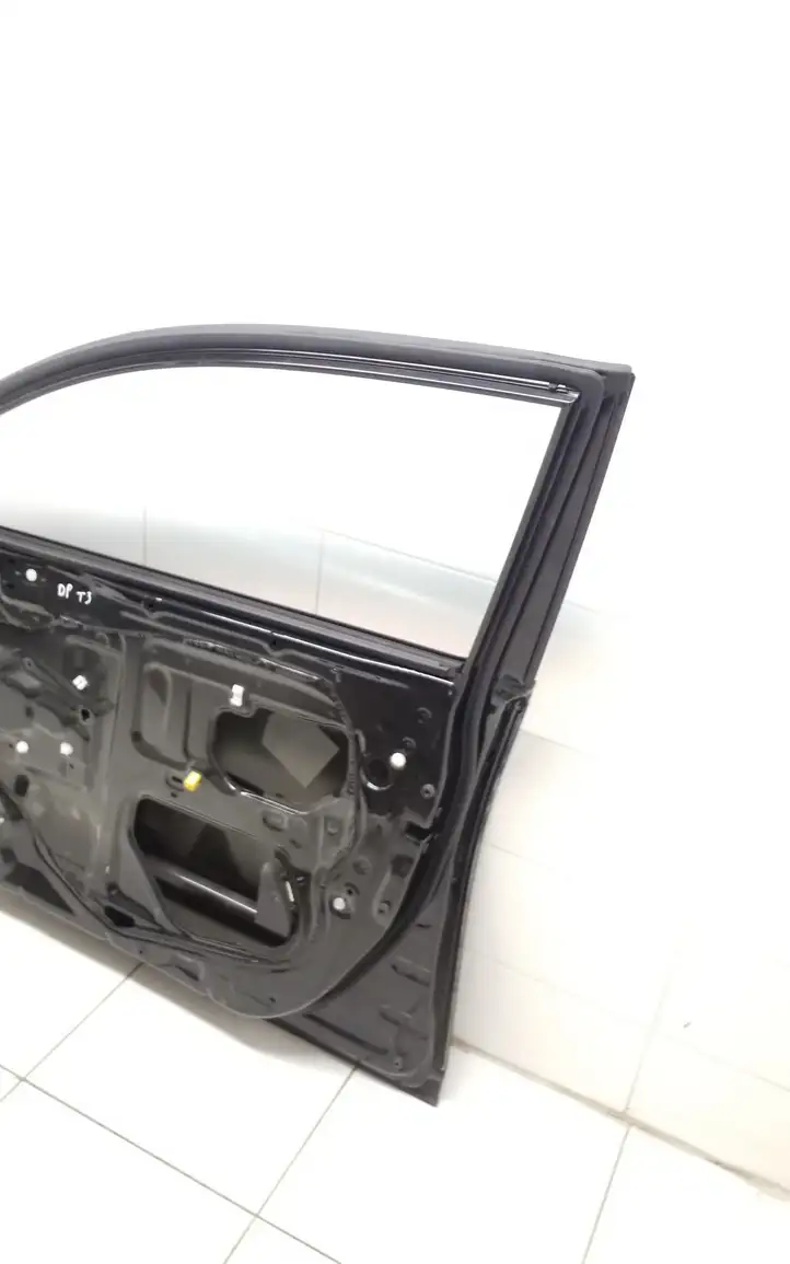 Toyota Avensis T250 (2003 - 2006) Дверь — фото 6