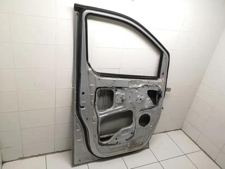 Hyundai H-1, Starex, Satellite (2007 - 2013) Дверь — фото 7