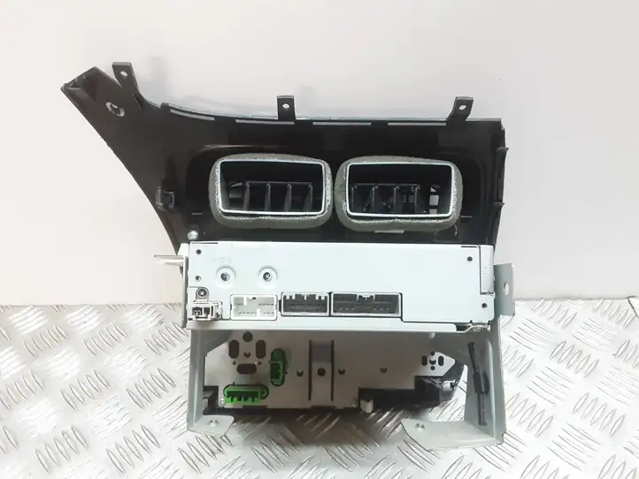 Honda Civic (2006 - 2011) 39100SMGE016M1 Магнитола / мультимедийная система — фото 2