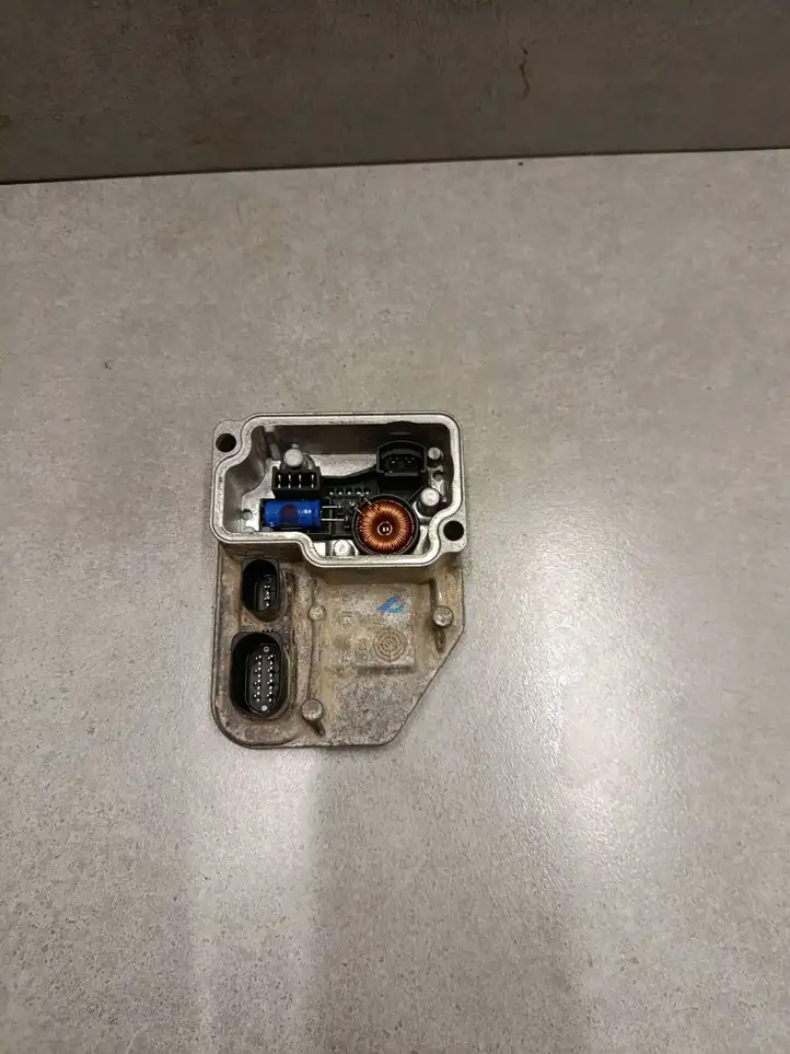 Volvo XC90 (2006 - 2014) 5wp22245 Блок управления задним мостом — фото 3