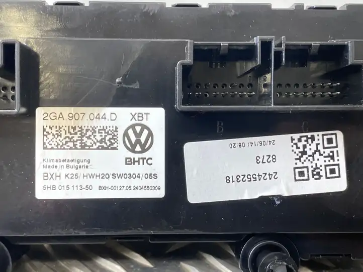 Volkswagen T-Roc (2017 - ) 2GA907044D Блок управления климат-контролем — фото 3