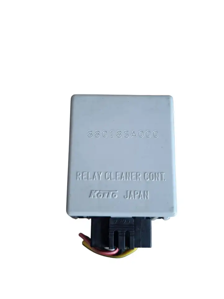 Subaru Forester SG (2006 - 2008) 88018SA000 Реле омывателя фар — фото 1