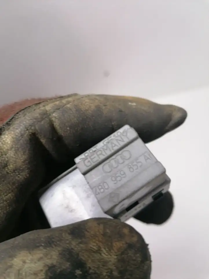 Audi A6 S6 C5 4B (2001 - 2004) 4B0959855A Кнопка стеклоподъемников — фото 2