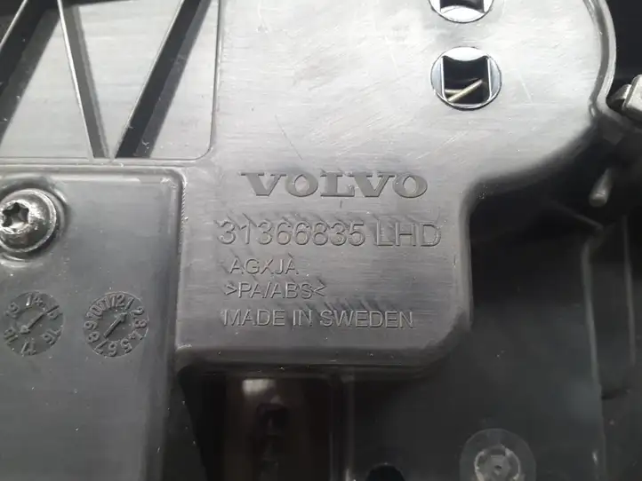 Volvo XC90 (2014 - 2019) 31366835 Вещевой ящик — фото 8