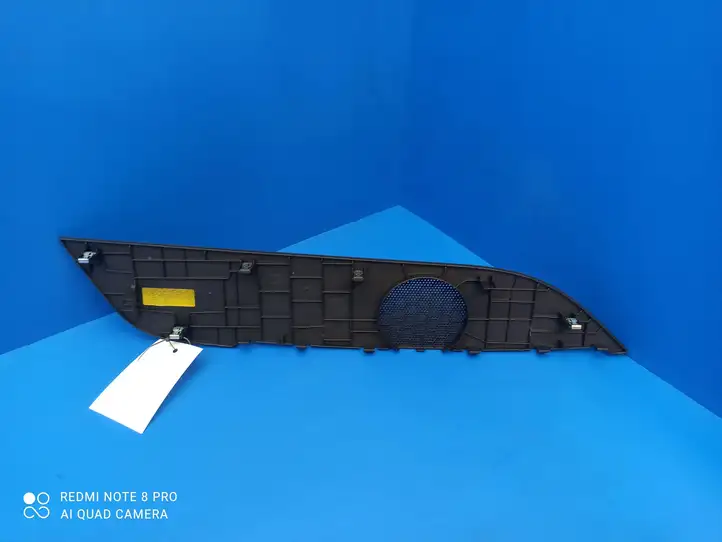 Land Rover Evoque II (2018 - ) K8D204405B Накладка центрального динамика — фото 3