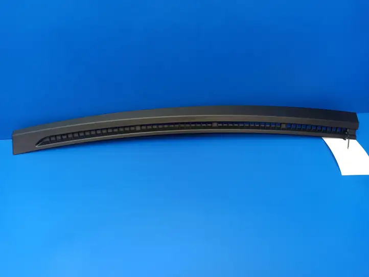 Mercedes-Benz C W205 (2014 - 2021) JCI2400069 Воздушная решетка панели — фото 9
