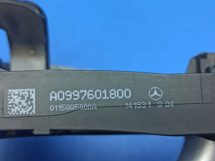 Mercedes-Benz C W205 (2014 - 2021) A0997601800 Замок задней двери — фото 2