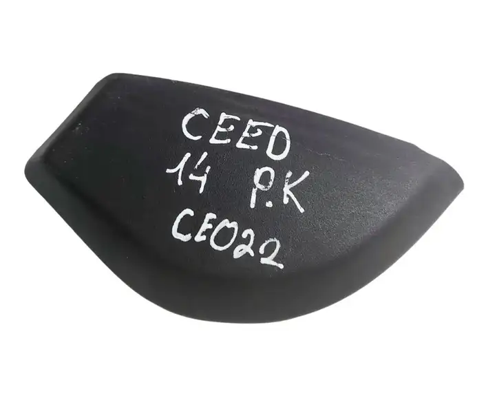 Kia Ceed (2012 - 2015) 87650A2000 Прочая отделка передней двери — фото 1