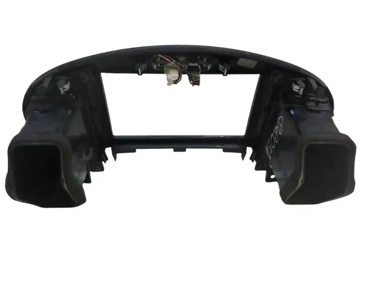 Nissan Juke I F15 (2010 - 2018) 687501KE0A Центральный воздушный дефлектор — фото 4