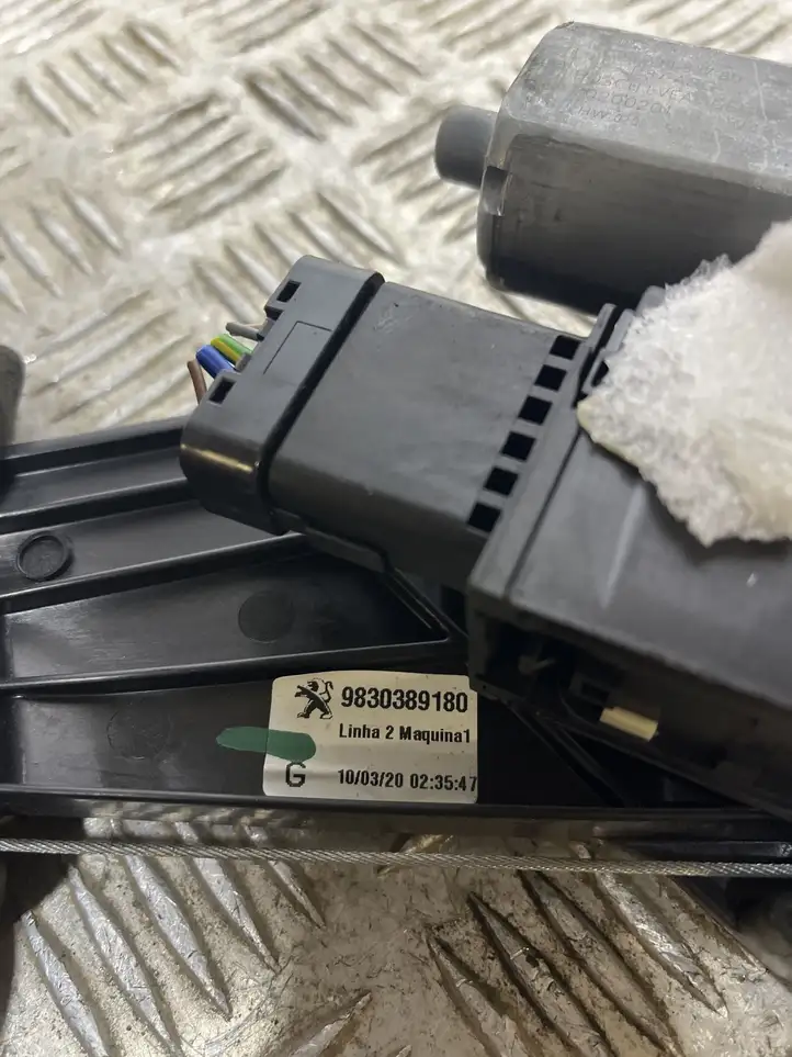 Peugeot 5008 II (2020 - ) 9830389180 Стеклоподъемник передней двери (комплект) — фото 4