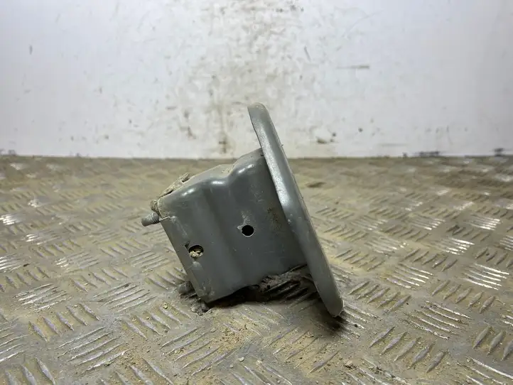 Nissan Qashqai (2017 - 2020) Усилитель заднего бампера — фото 3