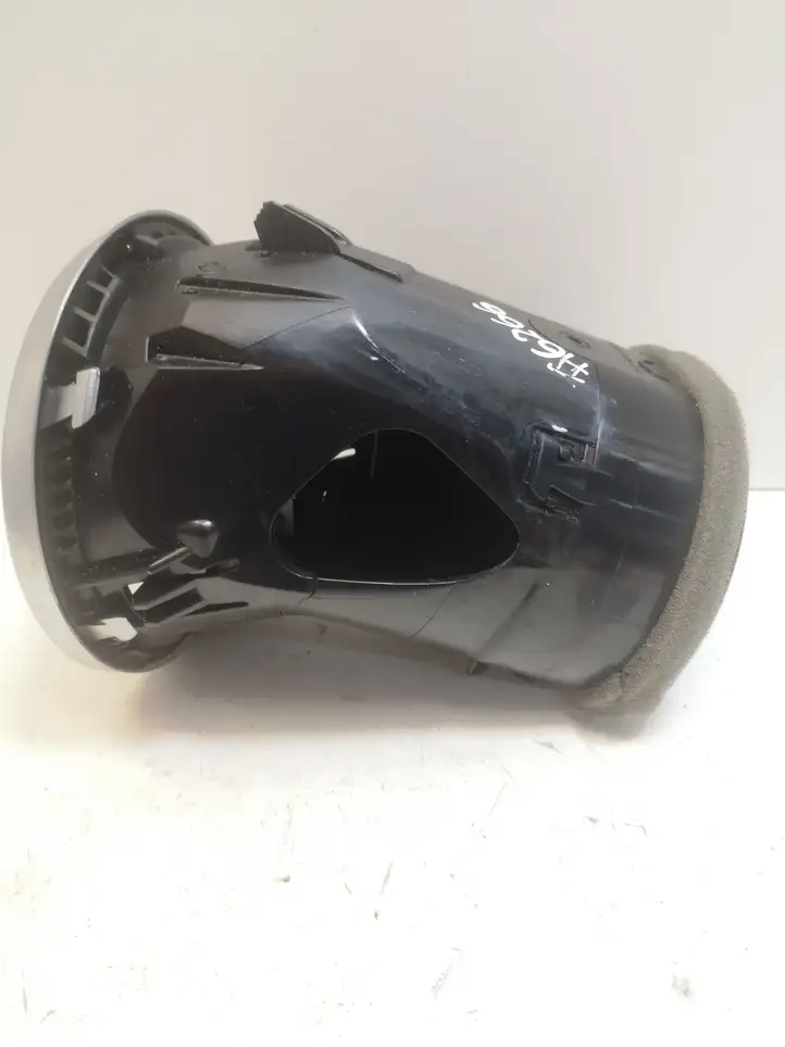 Mercedes-Benz ML W164 (2005 - 2011) A1648302054 Боковой воздушный дефлектор — фото 3