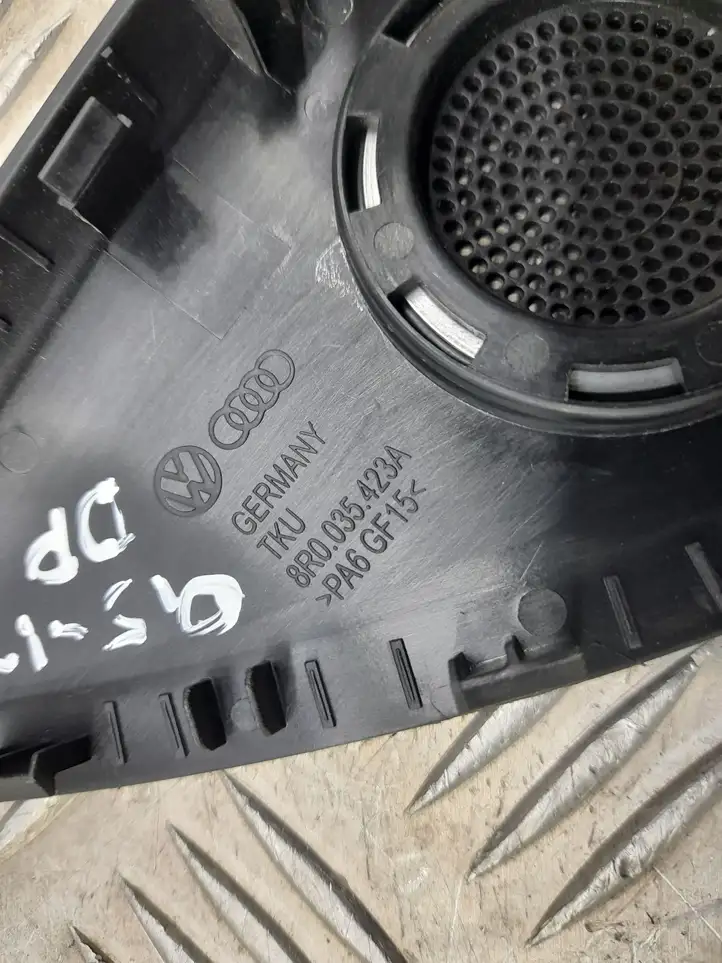 Audi Q5 SQ5 (2012 - 2017) 8R0035423A Накладка бокового динамика — фото 5