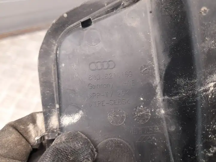 Audi A4 S4 B9 (2015 - 2019) 8W0821169 Накладка крыла — фото 2