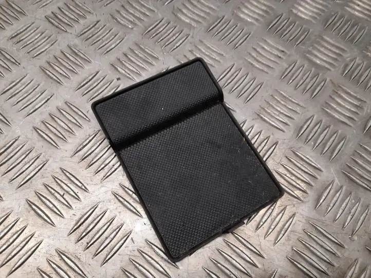 Audi Q3 F3 (2018 - ) P027390018 Коврик ящика — фото 2