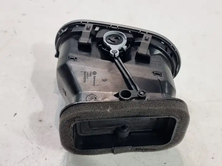Volkswagen Tiguan (2007 - 2011) 5N0819709 Боковой воздушный дефлектор — фото 4